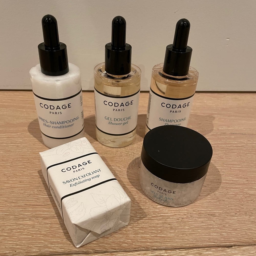 Codage Paris Luxury Bath Travel Set